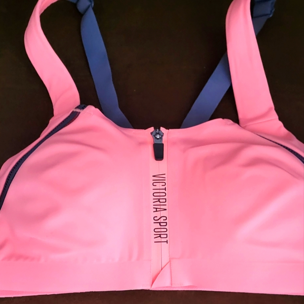 Victoria Sport Bra